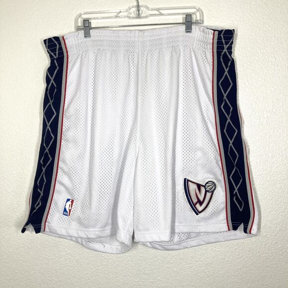 Vintage New Jersey Nets Shorts Mens 46 White Mesh NBA Basketball Champion 90s - Picture 1 of 16
